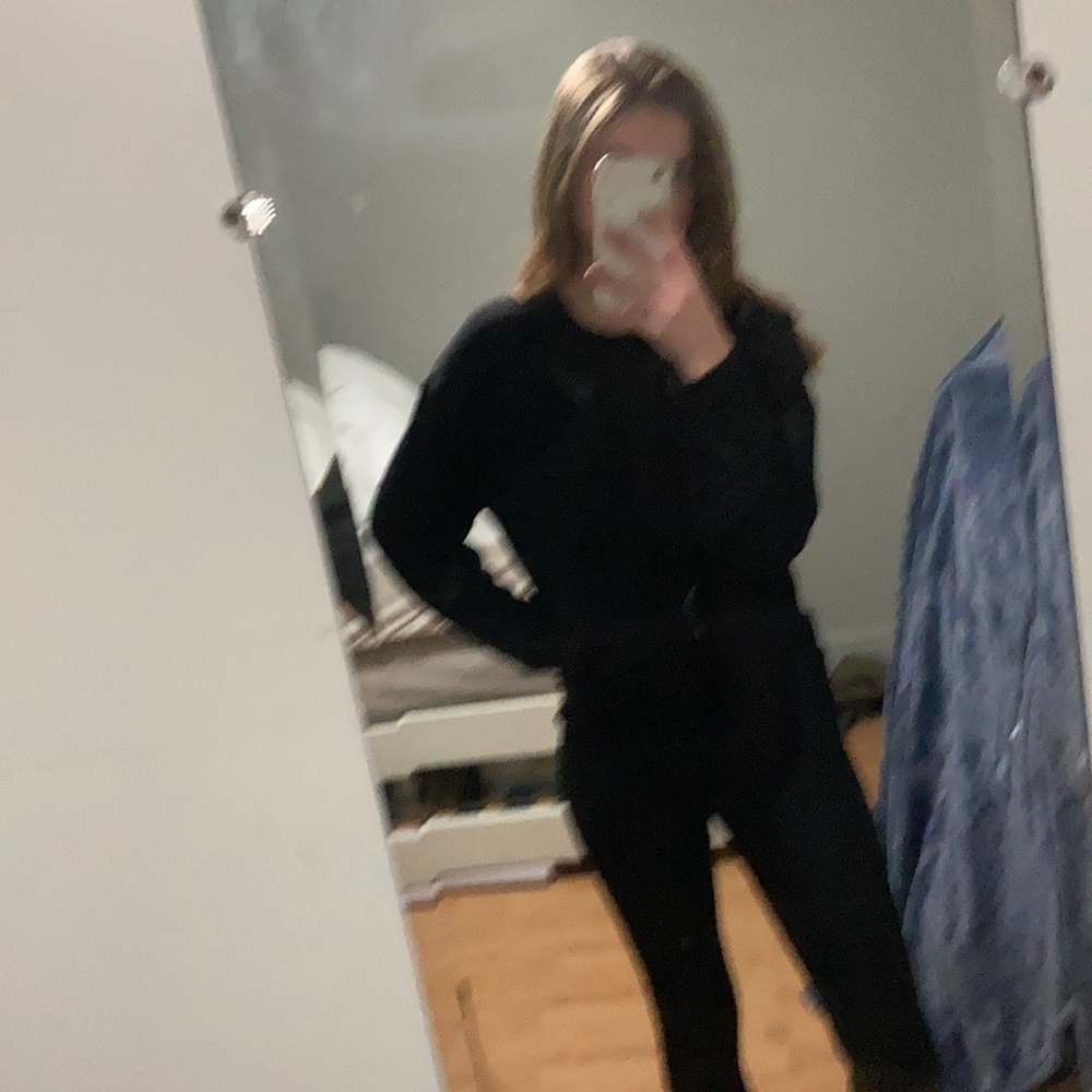 Black long sleeve, warm, good for an undershirt in the winter